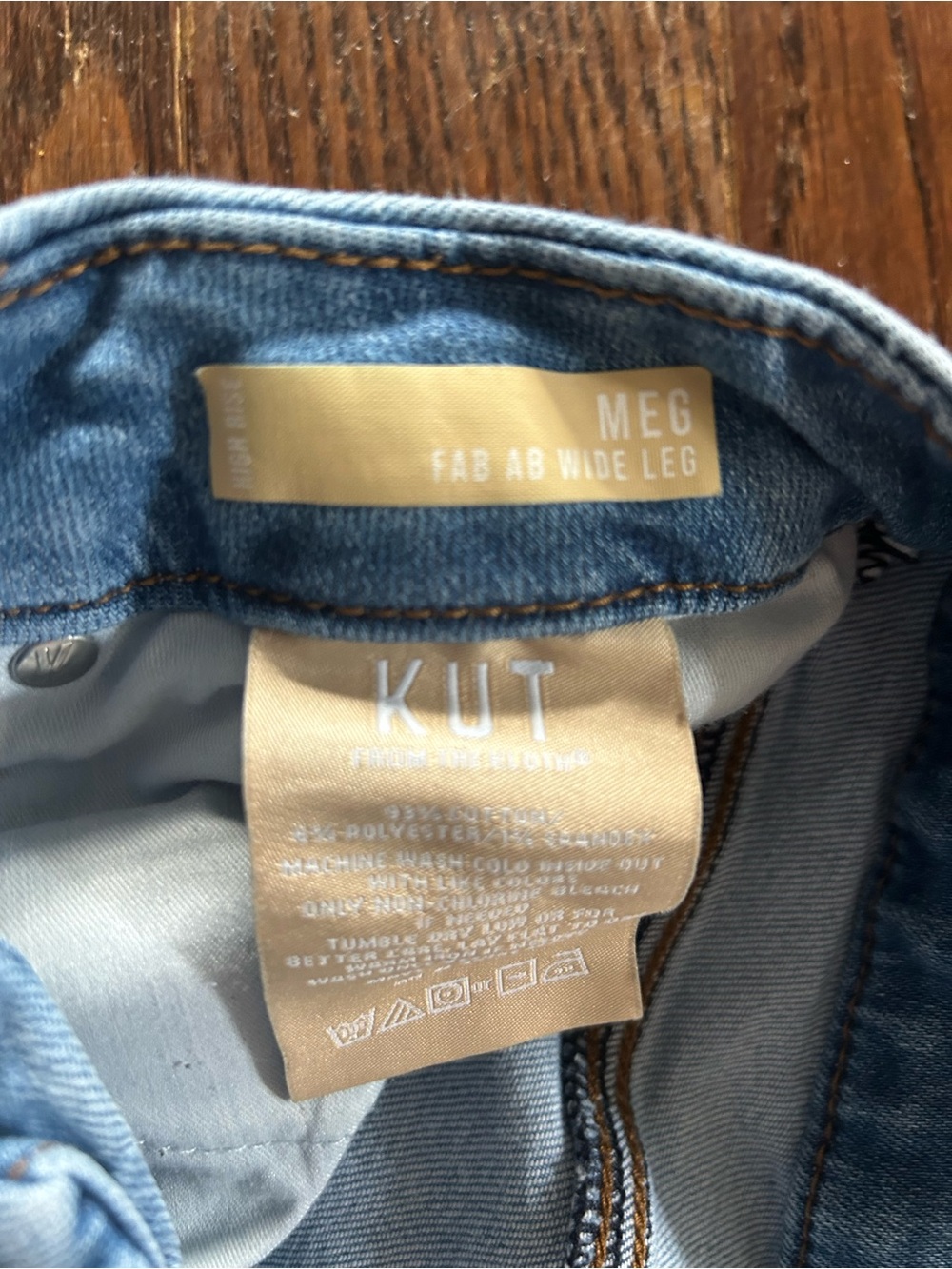 Kut from the Kloth Light Blue Denim Wide Leg Jeans